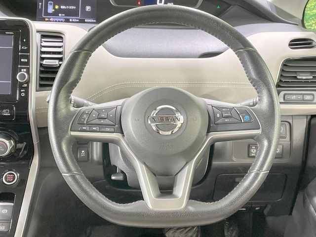 SERENA  S-HYBRID 4WD