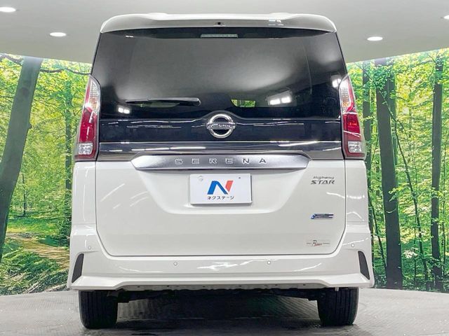 SERENA  S-HYBRID 4WD