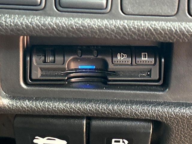 X-TRAIL 2WD