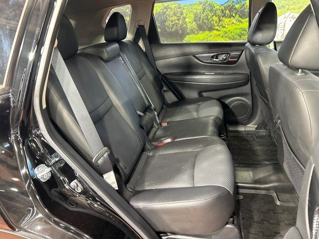 X-TRAIL 2WD