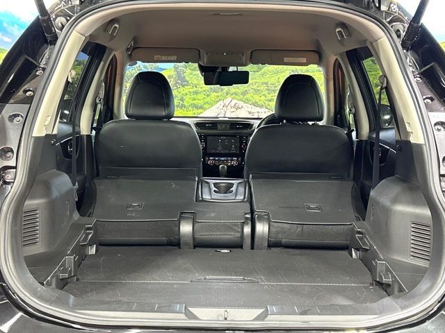 X-TRAIL 2WD