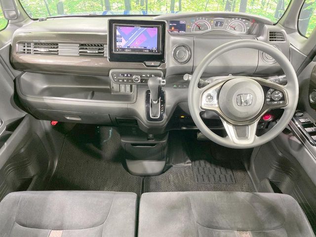 N BOX CUSTOM 4WD