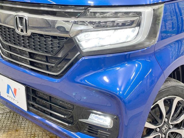 N BOX CUSTOM 4WD