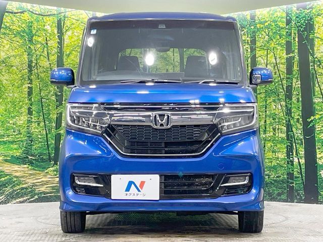 N BOX CUSTOM 4WD