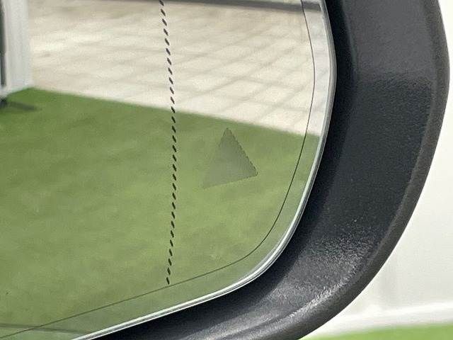 MERCEDES BENZ GLB