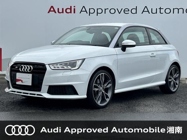 AUDI S1