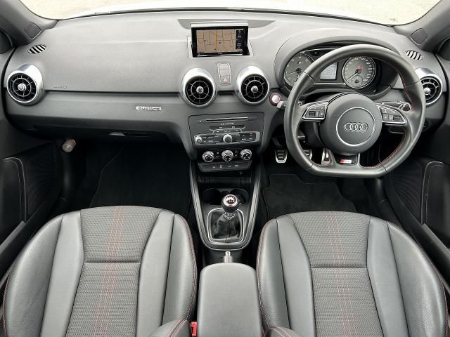AUDI S1