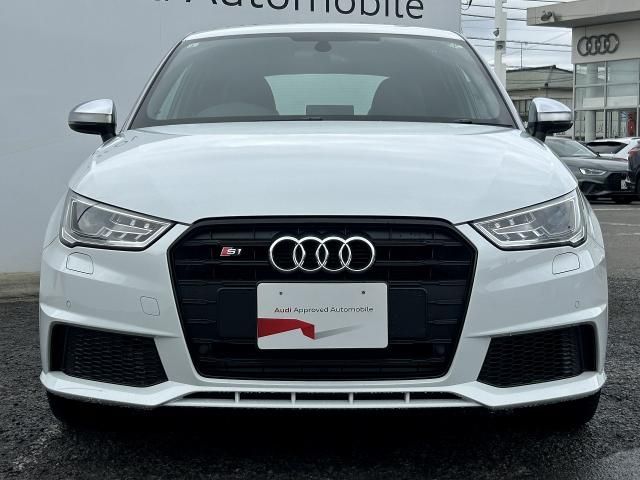 AUDI S1