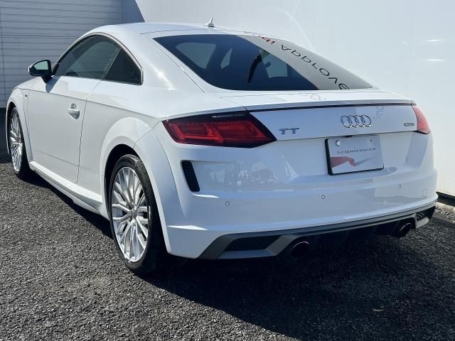 AUDI TT coupe