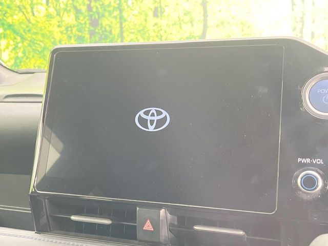 VOXY HYBRID