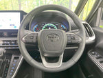VOXY HYBRID
