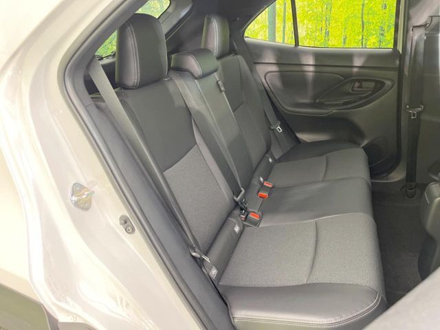YARIS CROSS HYBRID