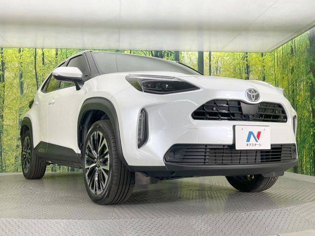 YARIS CROSS HYBRID