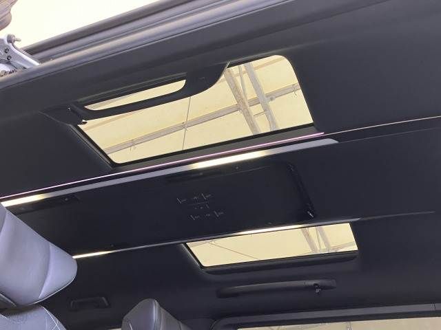 VELLFIRE  HYBRID 4WD