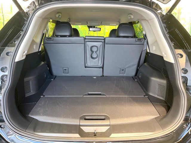X-TRAIL 2WD