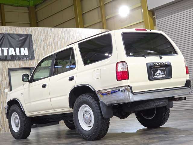HILUXSURF wagon 4WD
