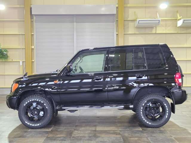 PAJERO io  4WD