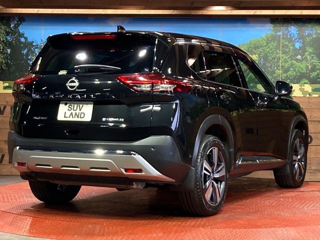 X-TRAIL HYBRID 4WD