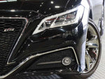 CROWN sedan