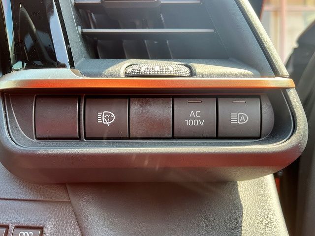 CROWN SPORT