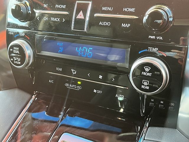 ALPHARD hybrid 4WD