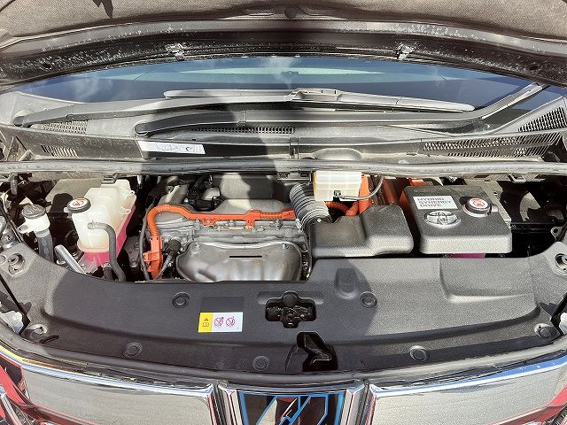ALPHARD hybrid 4WD