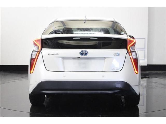 PRIUS 4WD