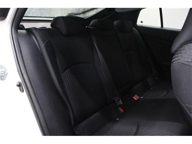 PRIUS 4WD