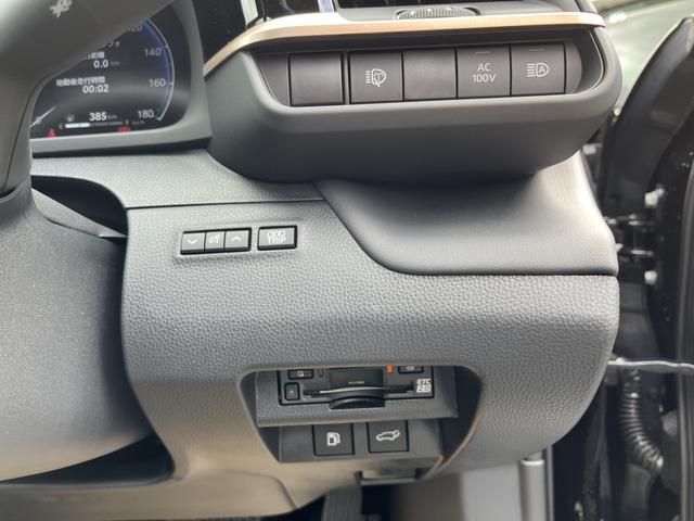 CROWN SPORT