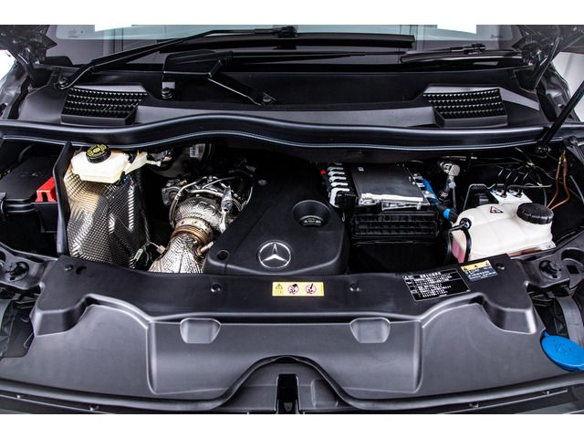 MERCEDES BENZ V class