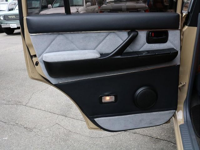 LANDCRUISER wagon