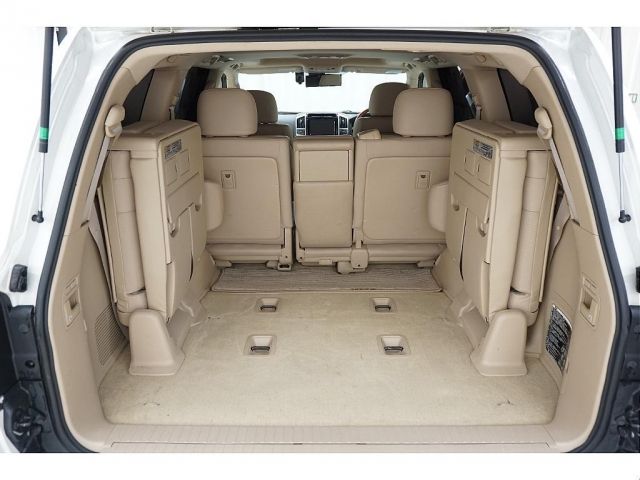 LANDCRUISER wagon