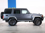 LANDCRUISER van