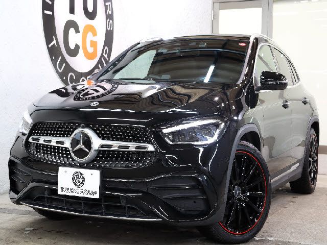 MERCEDES BENZ GLA class