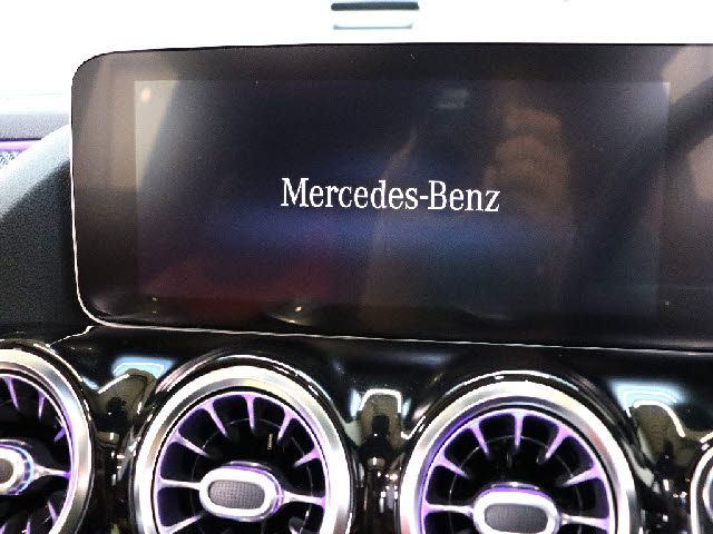MERCEDES BENZ GLA class