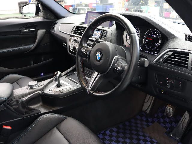 BMW M2 coupe