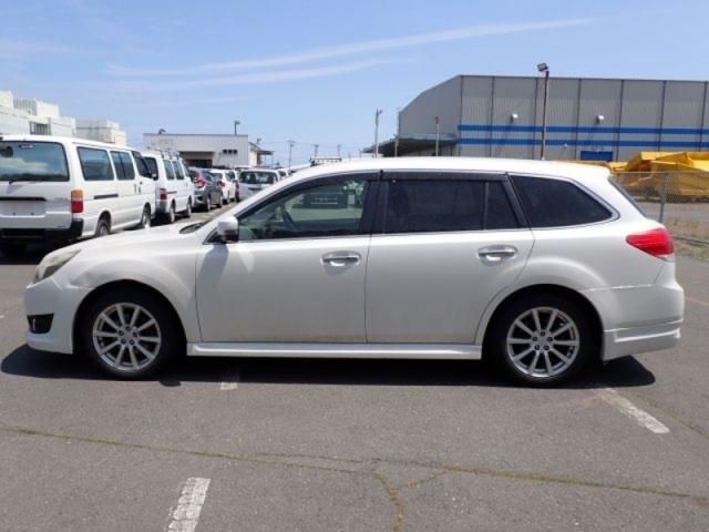 LEGACY OUTBACK