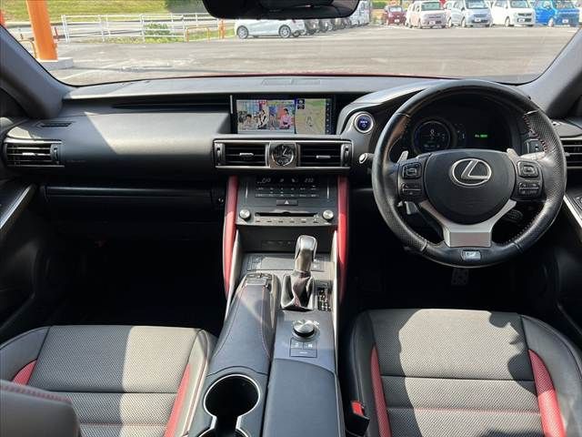 LEXUS IS300h