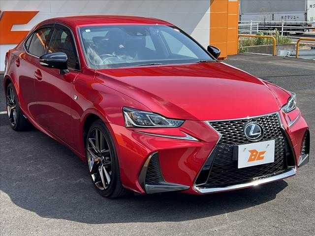 LEXUS IS300h