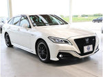 CROWN sedan hybrid