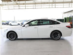 CROWN sedan hybrid