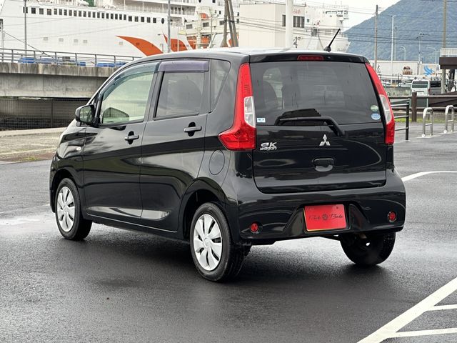 eK WAGON