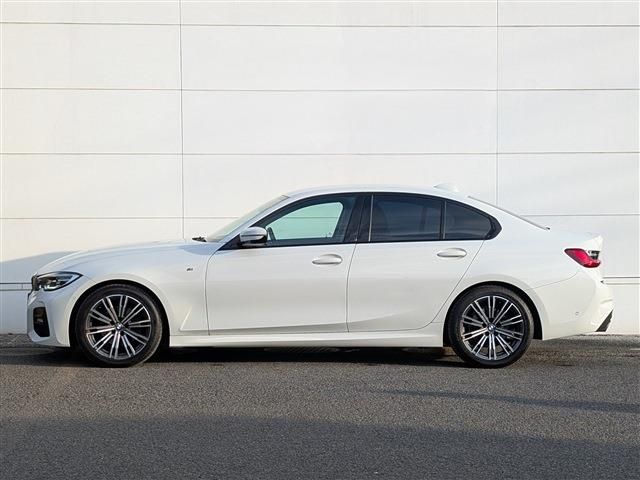 BMW 3 Series sedan