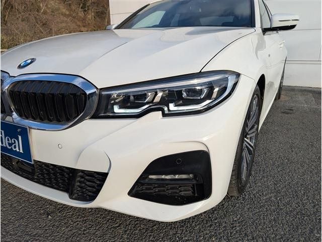 BMW 3 Series sedan