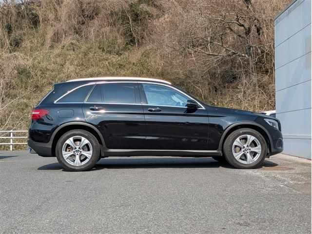 MERCEDES BENZ GLC class