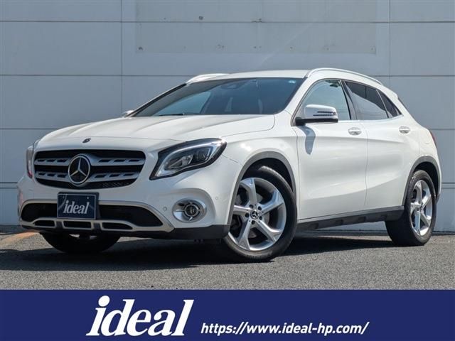 MERCEDES BENZ GLA class