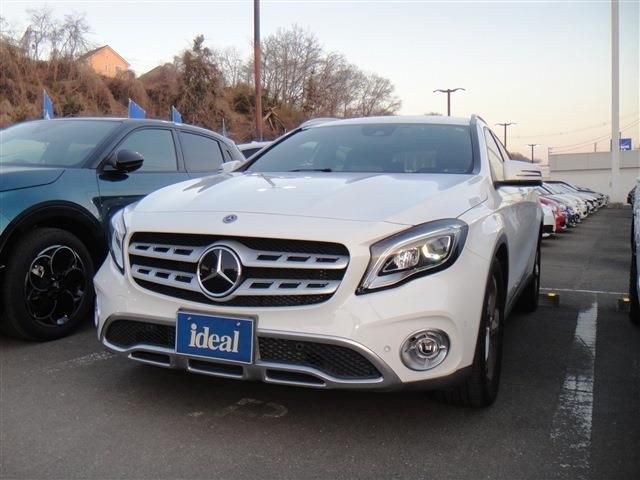 MERCEDES BENZ GLA class