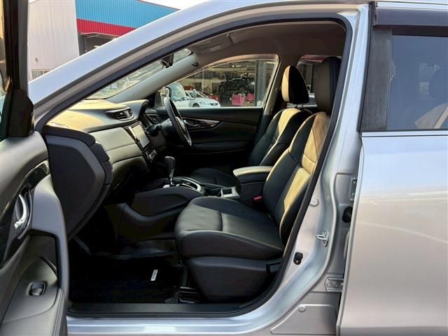 X-TRAIL 2WD