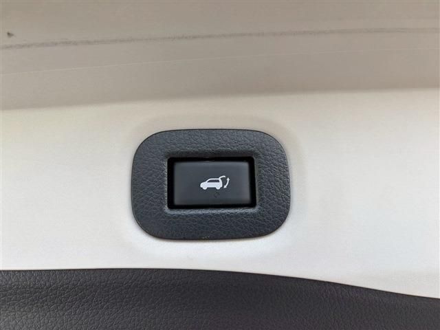 X-TRAIL 2WD