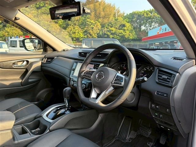 X-TRAIL 2WD